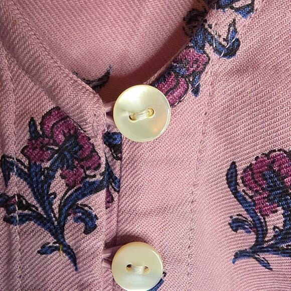 PureJill L Petite Organic Cotton Pink n blue floral Seashell Buttondown blouse - Picture 11 of 14